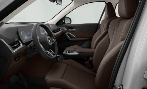 BMW_X1_2024년형_디젤 2.0_sDrive18d xLine_color_int_타공 센사텍 모카.jpg