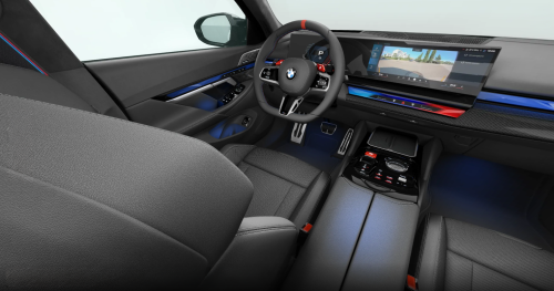 BMW_The New M5_2026년형_세단 가솔린 4.4 플러그인 하이브리드_M5 (P1)_color_int_메리노 가죽(블랙).png