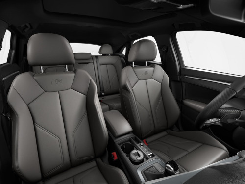 아우디_Q3_2025년형_color_int_S 로고 가죽 시트,Black-Gray.jpg
